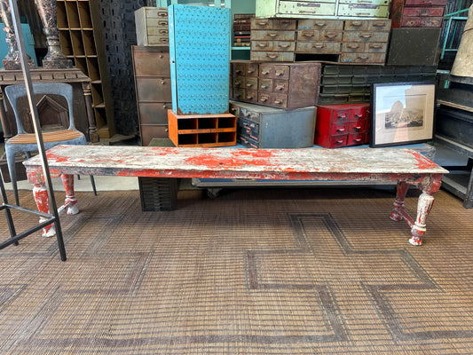 Long coffee table - red