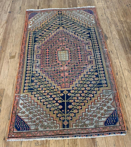 Sarouk Rug (Persian)